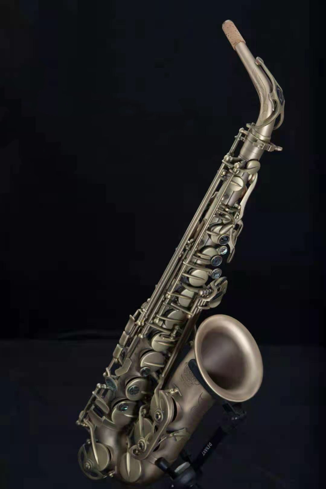 中音萨克斯 DAS-830C